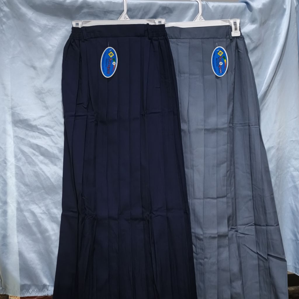 ROK REMPEL PANJANG SMP SMA MERK "SERAGAM"