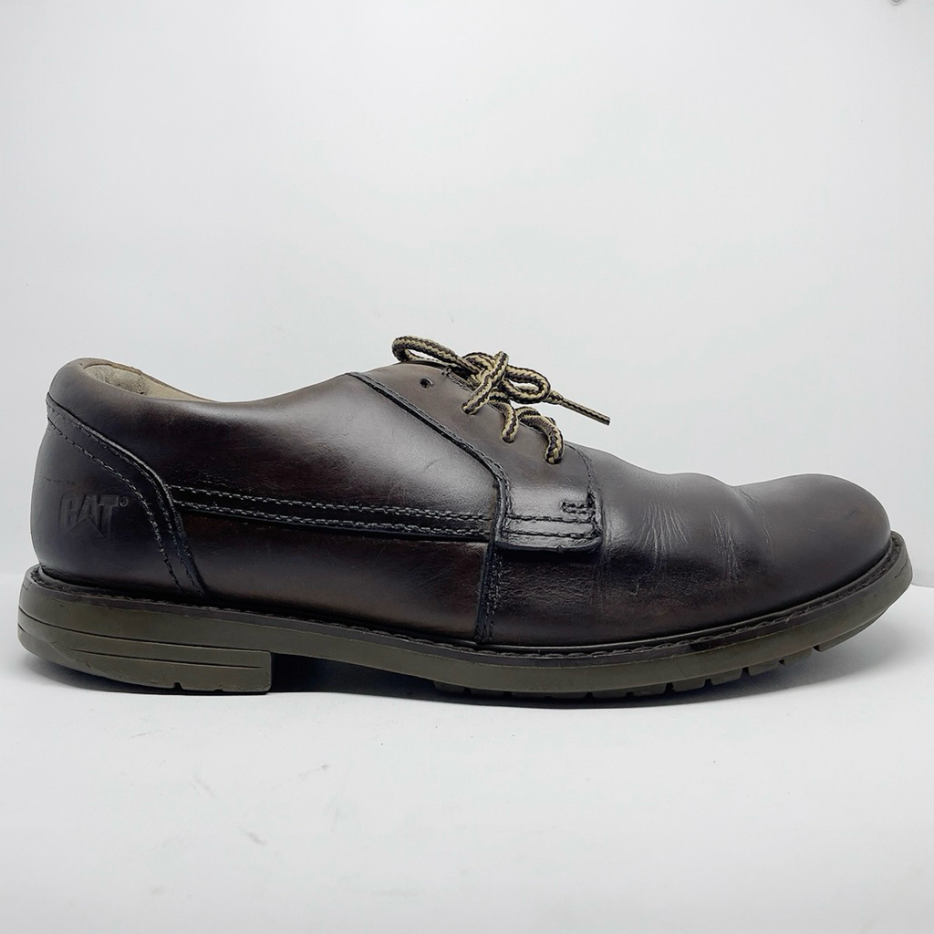 Sepatu CAT Kulit Pria Low Formal Kasual size 42
