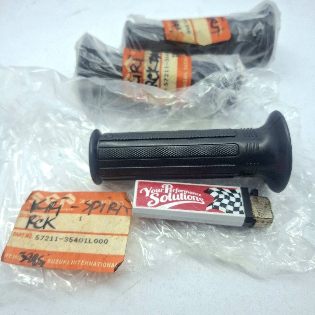 handgrip handfat kiri SUZUKI RC100 RC110 CRYSTAL NOS Original