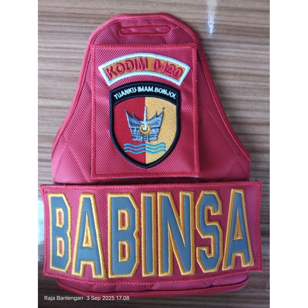 ban lengan BABINSA PEREKAT