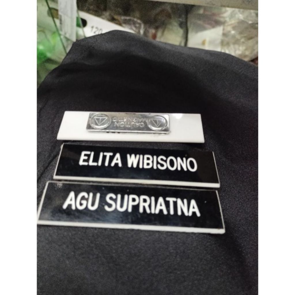 

PAPAN NAMA DADA NAME TAG LANGSUNG JADI