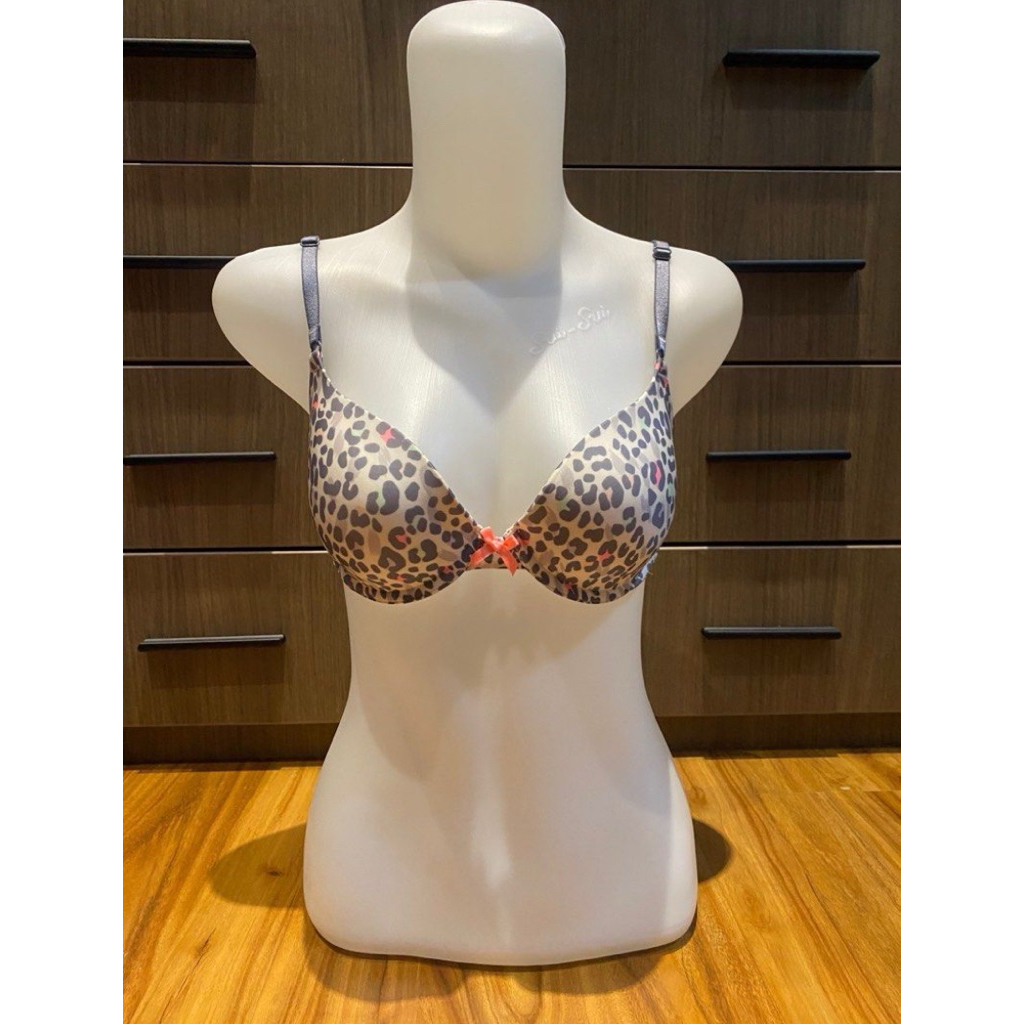bra victoria secret 32d