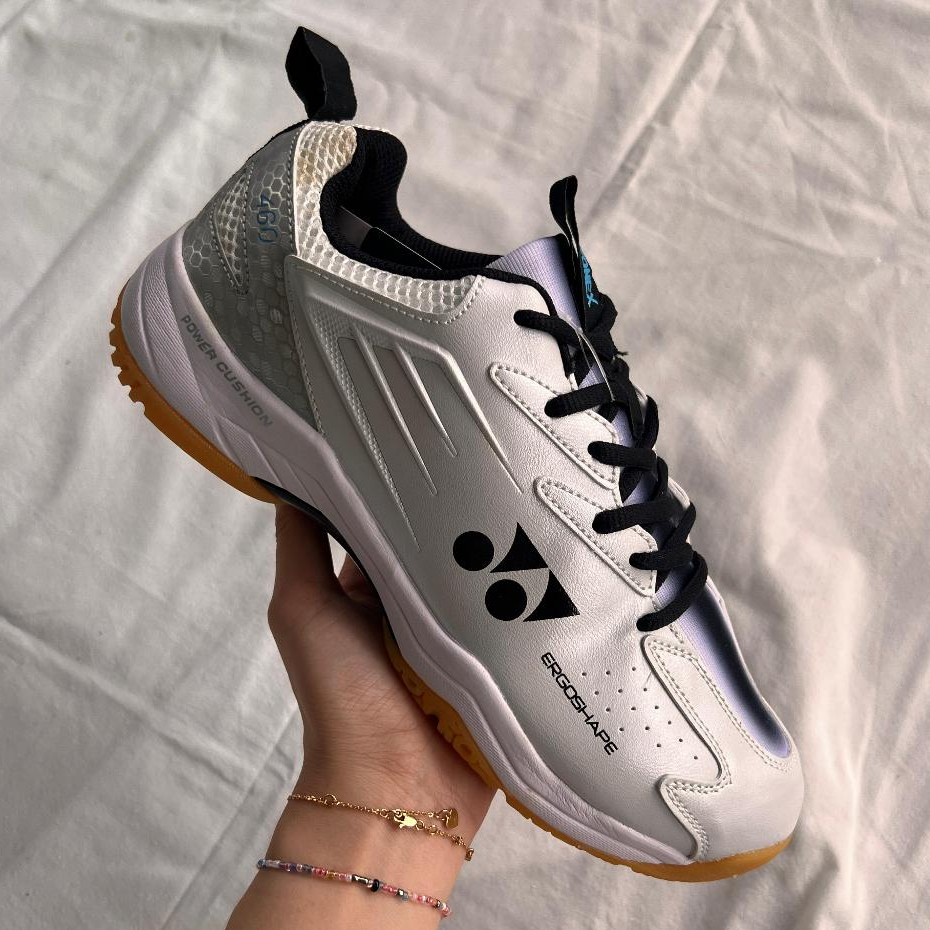 Xavier Oulet 12 - SHB460CR White Pearl New Arrival 2025, Ukuran 36-45 Size Couple, Sepatu Badminton