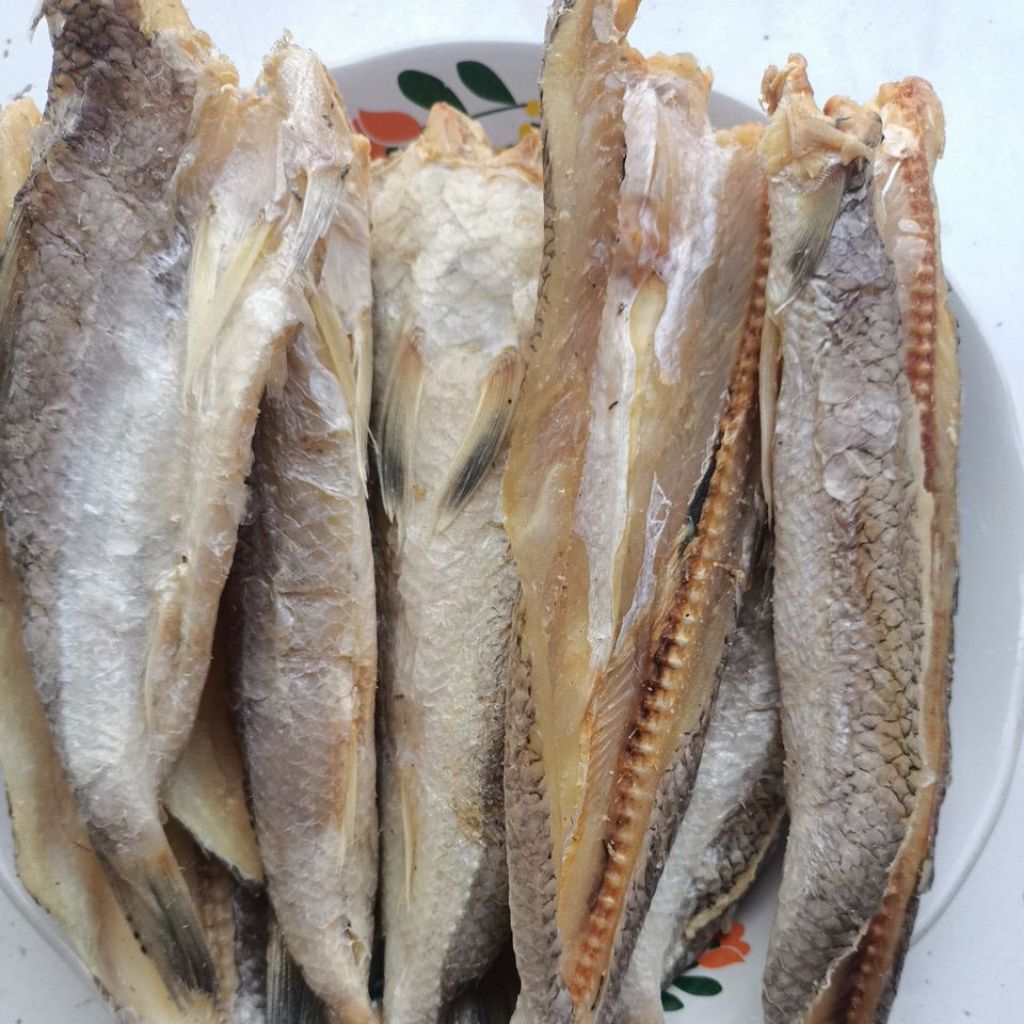 

500 Gram Ikan Tete Tanpa Kepala - Ikan Kering