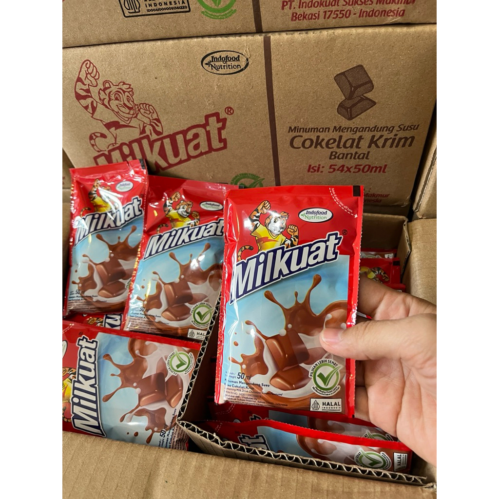 

Milkuat Susu Bantal 50 ml pouch rasa Coklat isi 54 pcs per dus / cartoon