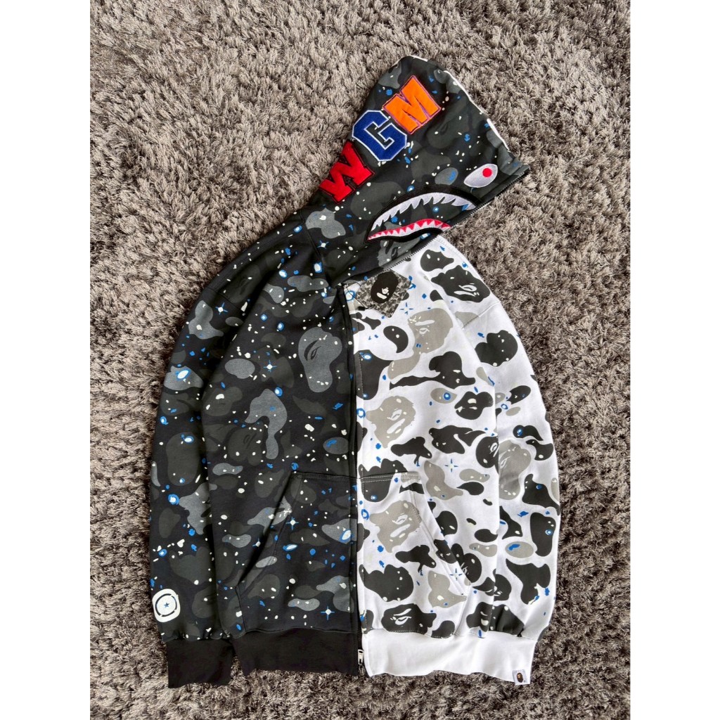 JAKET FULLZIP BAPE KOMBI HITAM PUTIH SPACE CAMO GLOW IN THE DARK TERLARIS BULAN INI