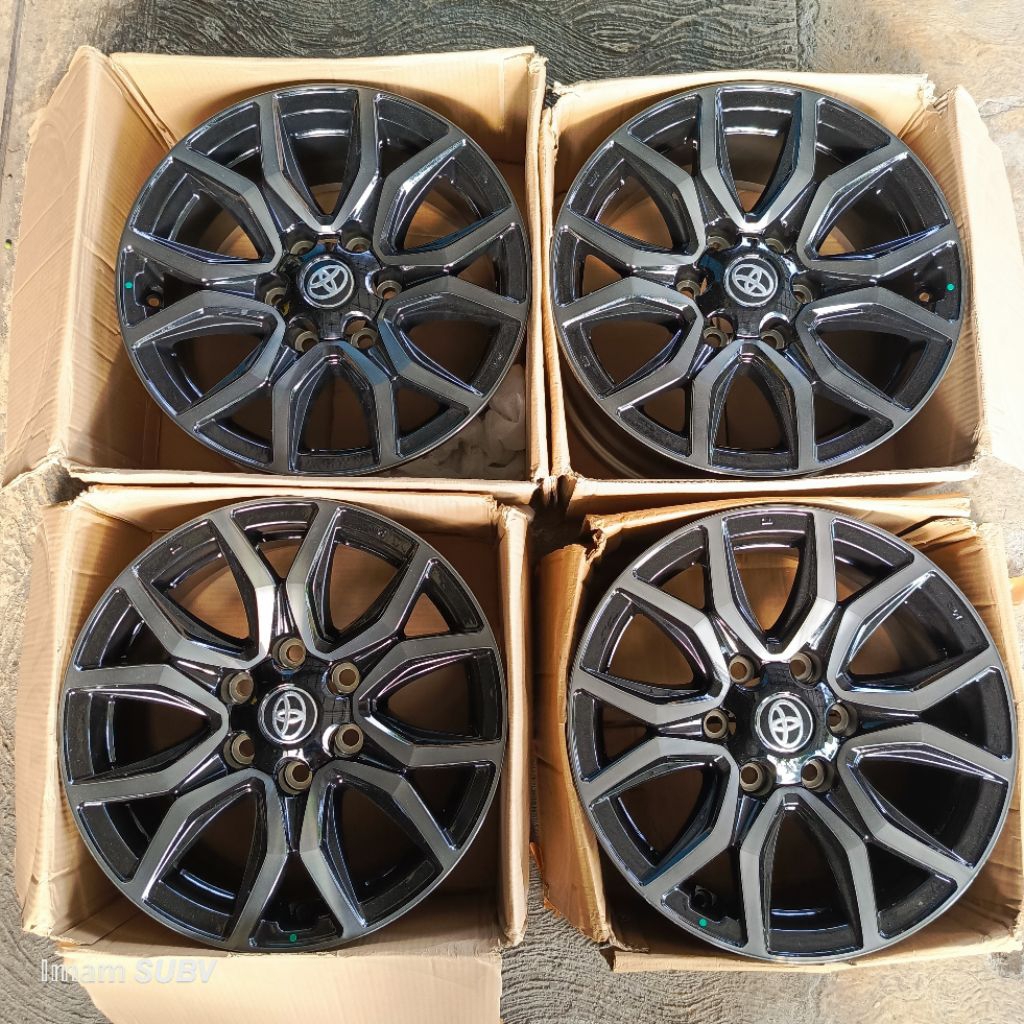Velg Original  Fortuner GR New R18 (Baru)