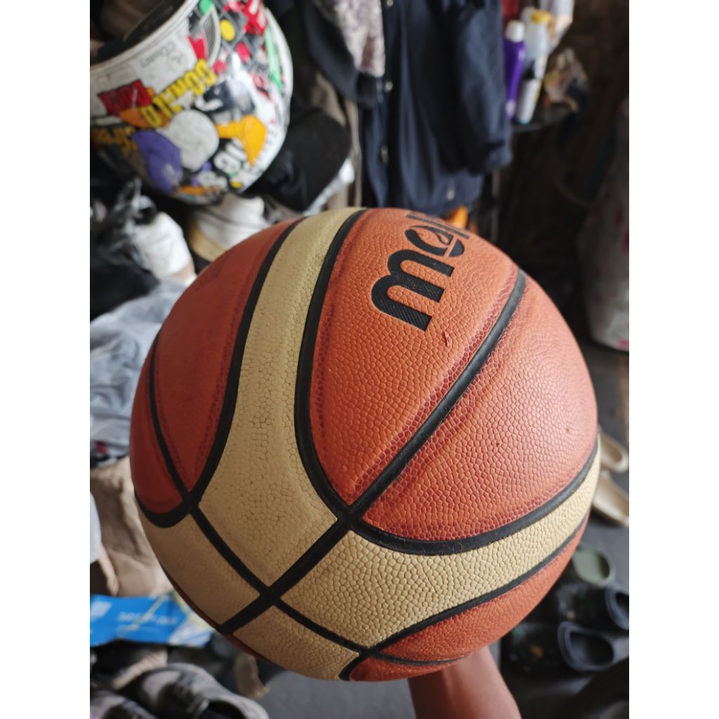 Bola Basket Molten Ori Second