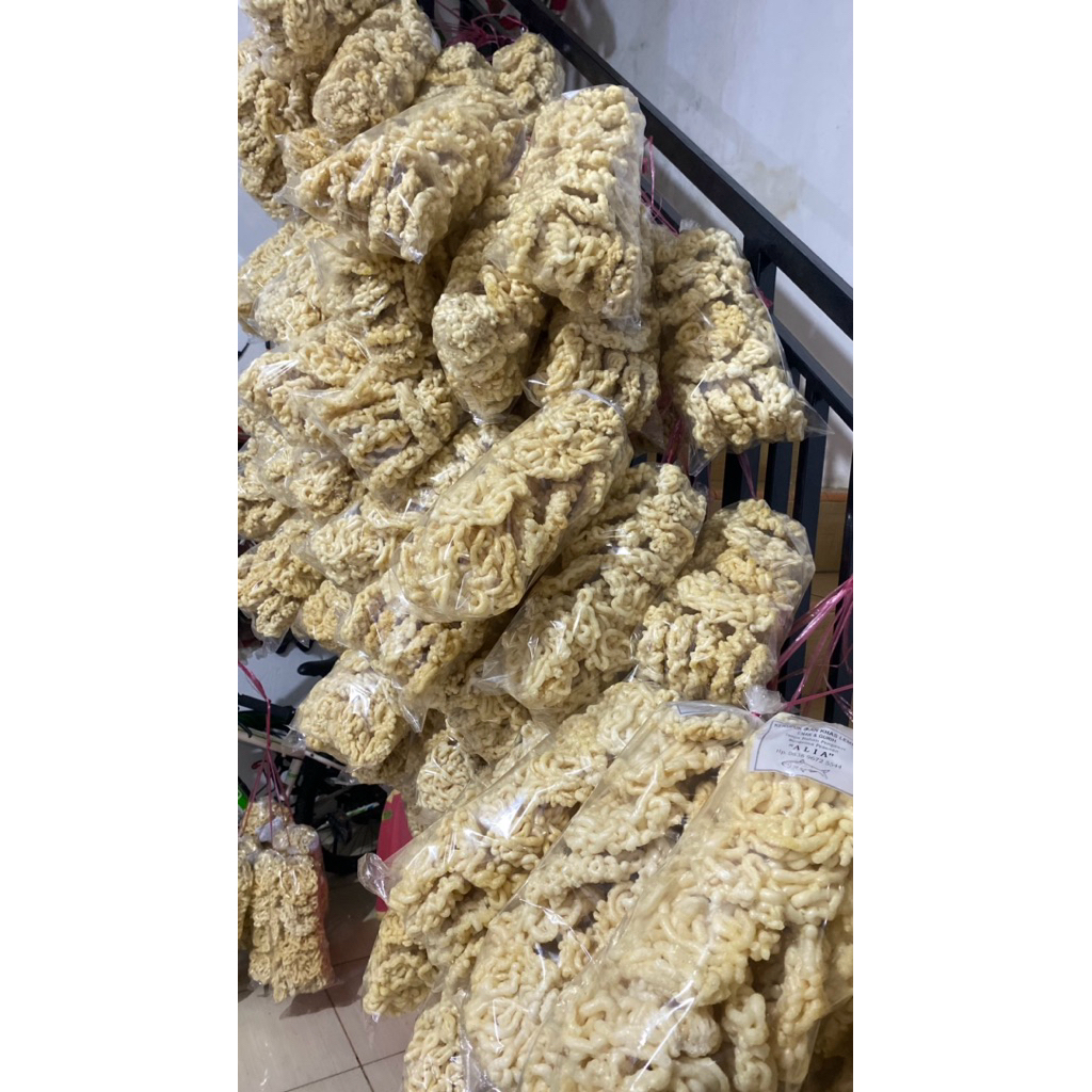 

kerupuk lembak palembang