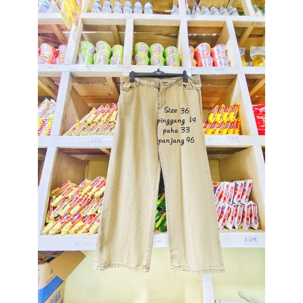 Celana Jeans Wanita Wide Leg Warna Cream Kekinian