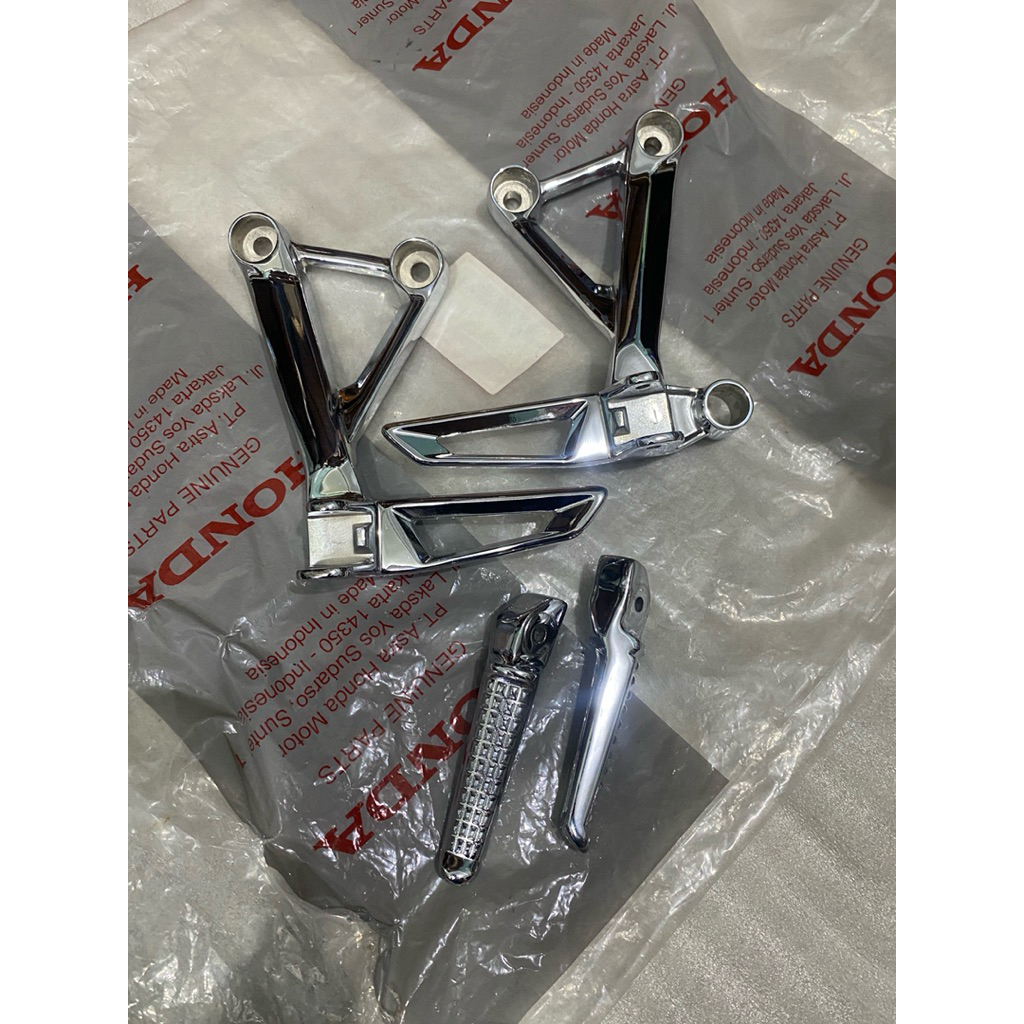 footstep belakang cb150r led original k15 chrome