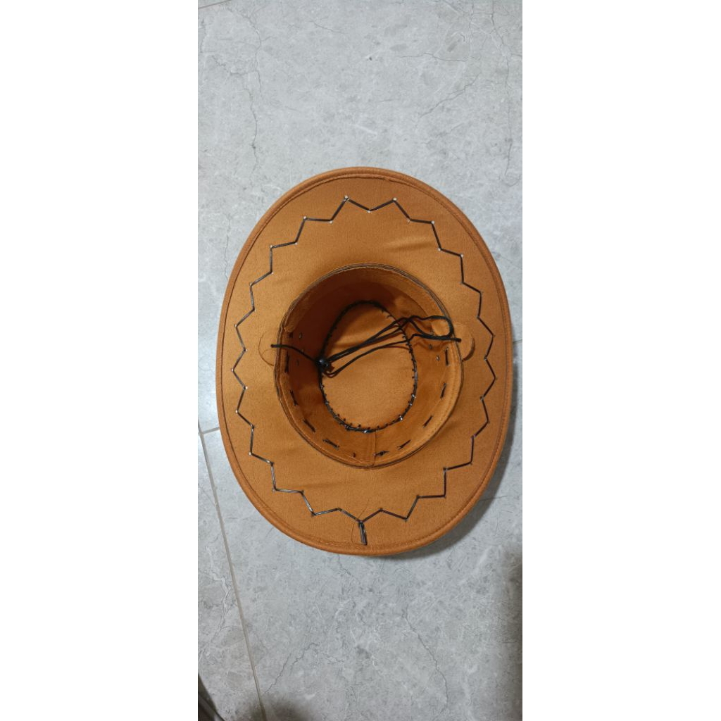 Topi Cowboys/Topi anyam