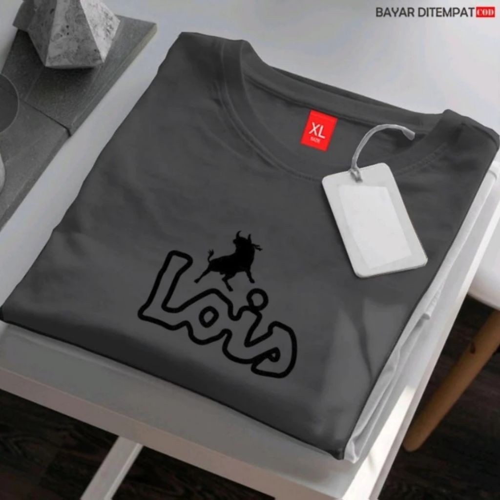 Zee Kaos Distro lois b hitam Premium Quality Kaos T-Shrit Lengan Pendek