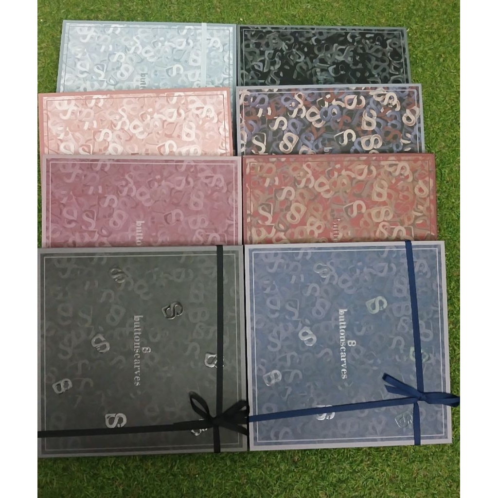 Buttonscarves Series samla