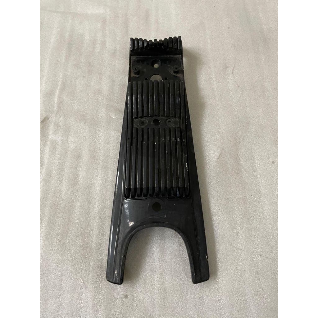 Cover Panel Dada Dasi Depan Suzuki Fr80 Fr 80