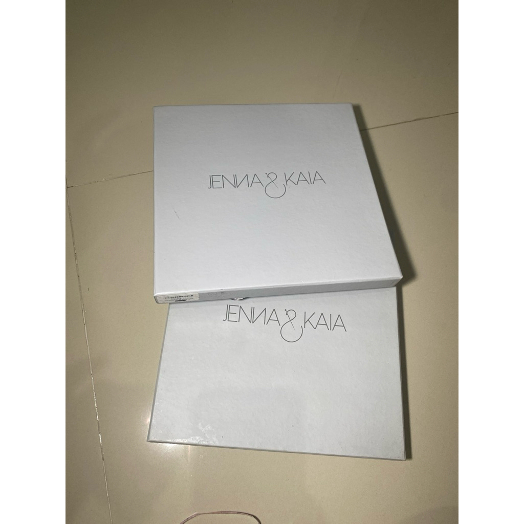 Box Hijab Jenna & Kaia