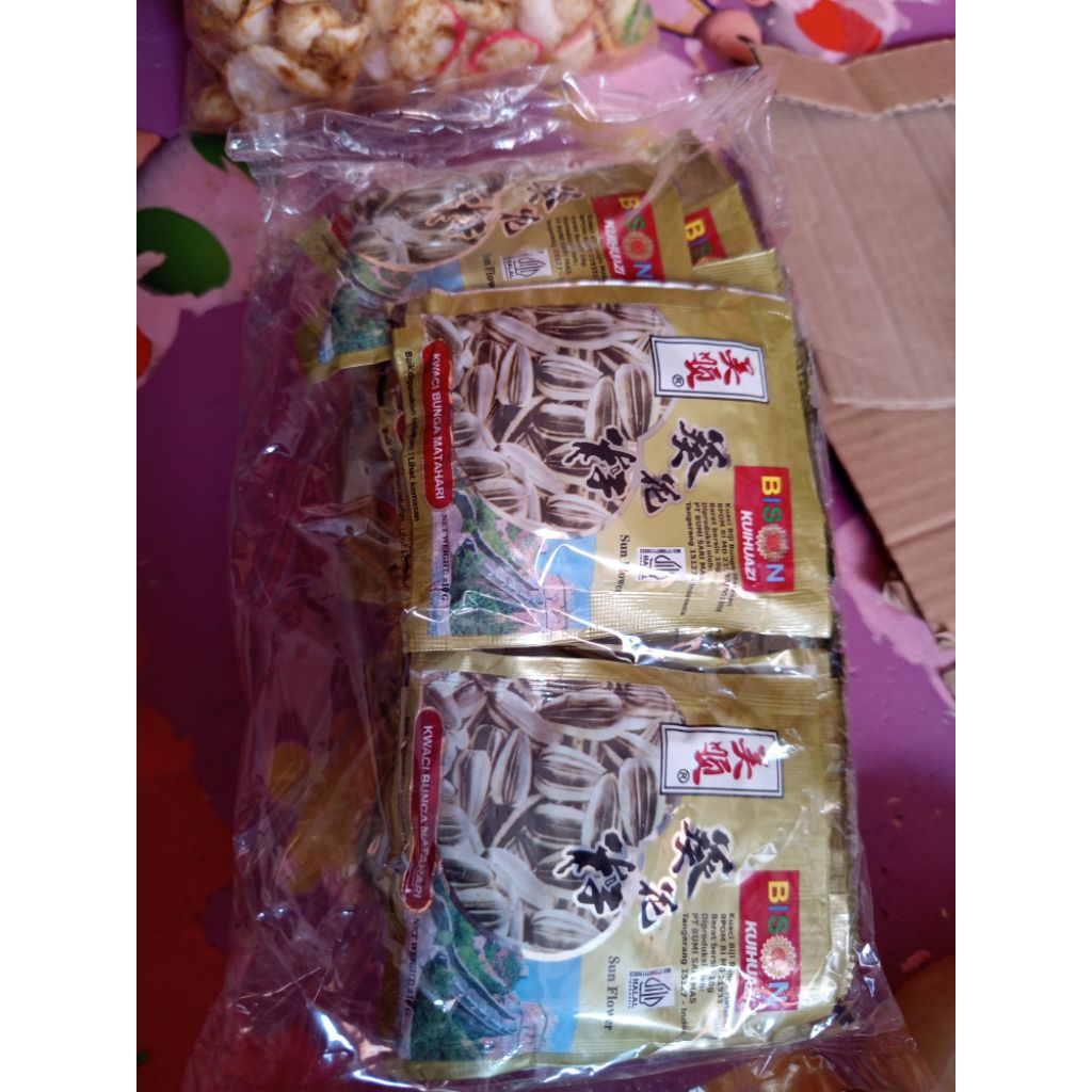 

kuaci bison isi 20pcs