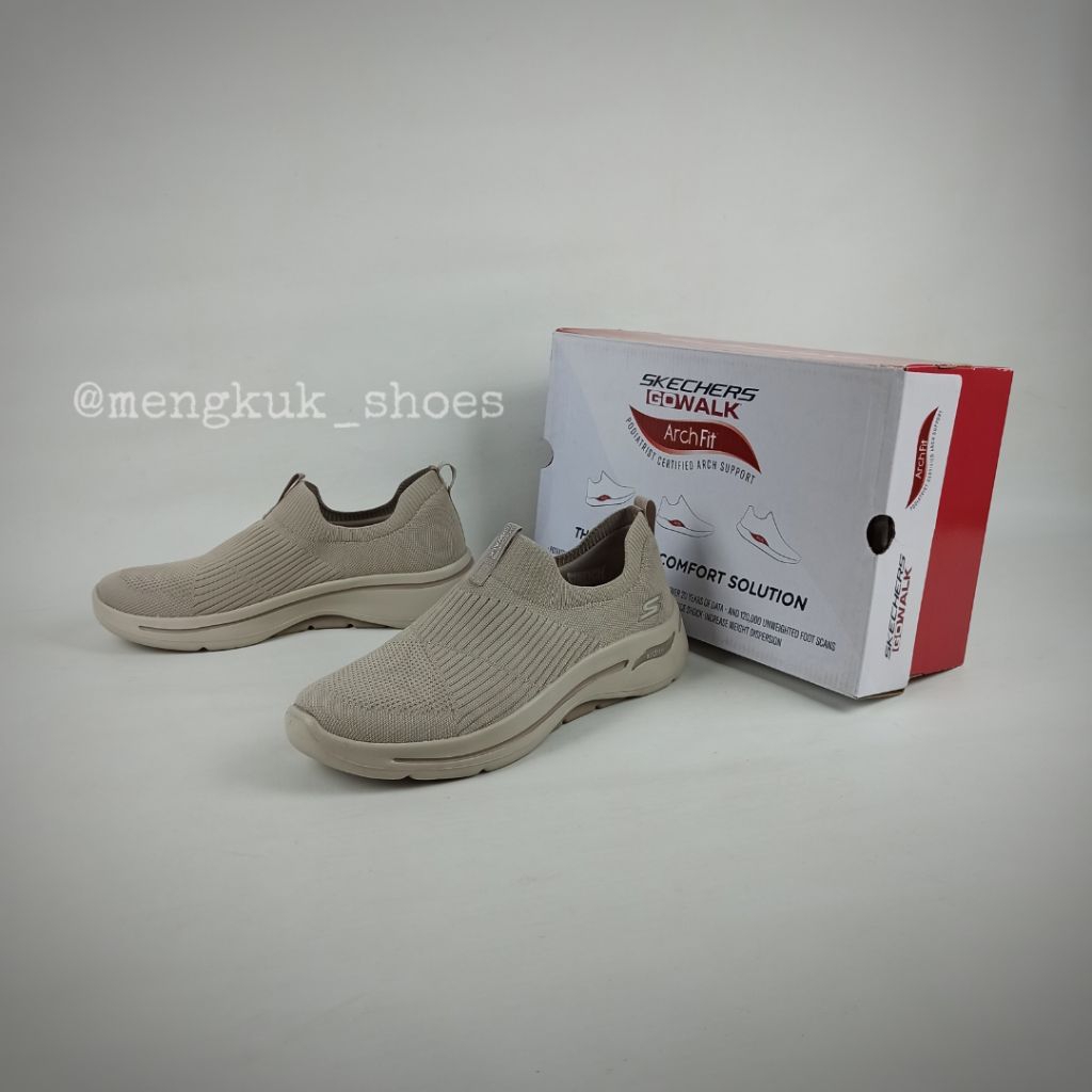Sneakers Slip Skechers Go Walk Arch Fit ICONIC TAUPE sz 40 Original BNIB - SEPATU SLIP ON GOWALK