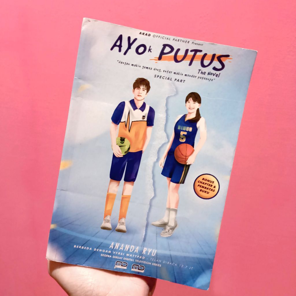 Preloved Novel Ayo Putus - Penerbit Akad // Etalase 31