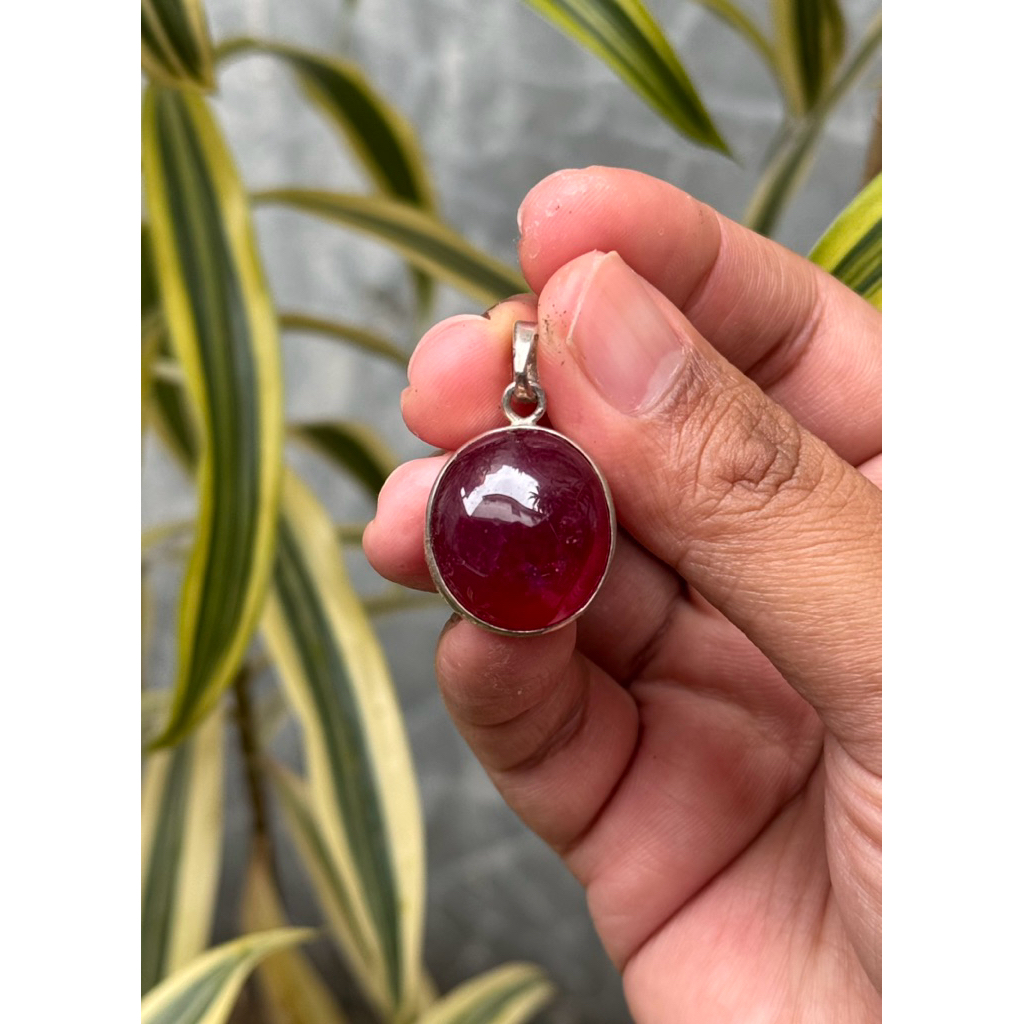 Natural Ruby Pigeon Blood Jumbo