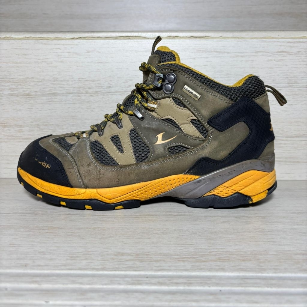 SEPATU OUTDOOR SAFETY LECAF SECOND ORIGINAL  [ MURAH ]