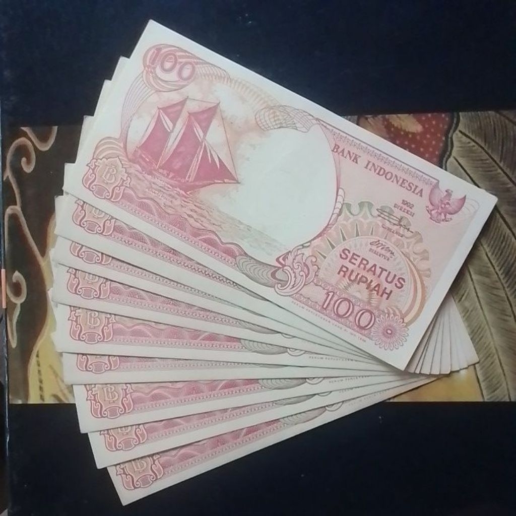 ASLI UANG KUNO 100 RUPIAH TAHUN 1992