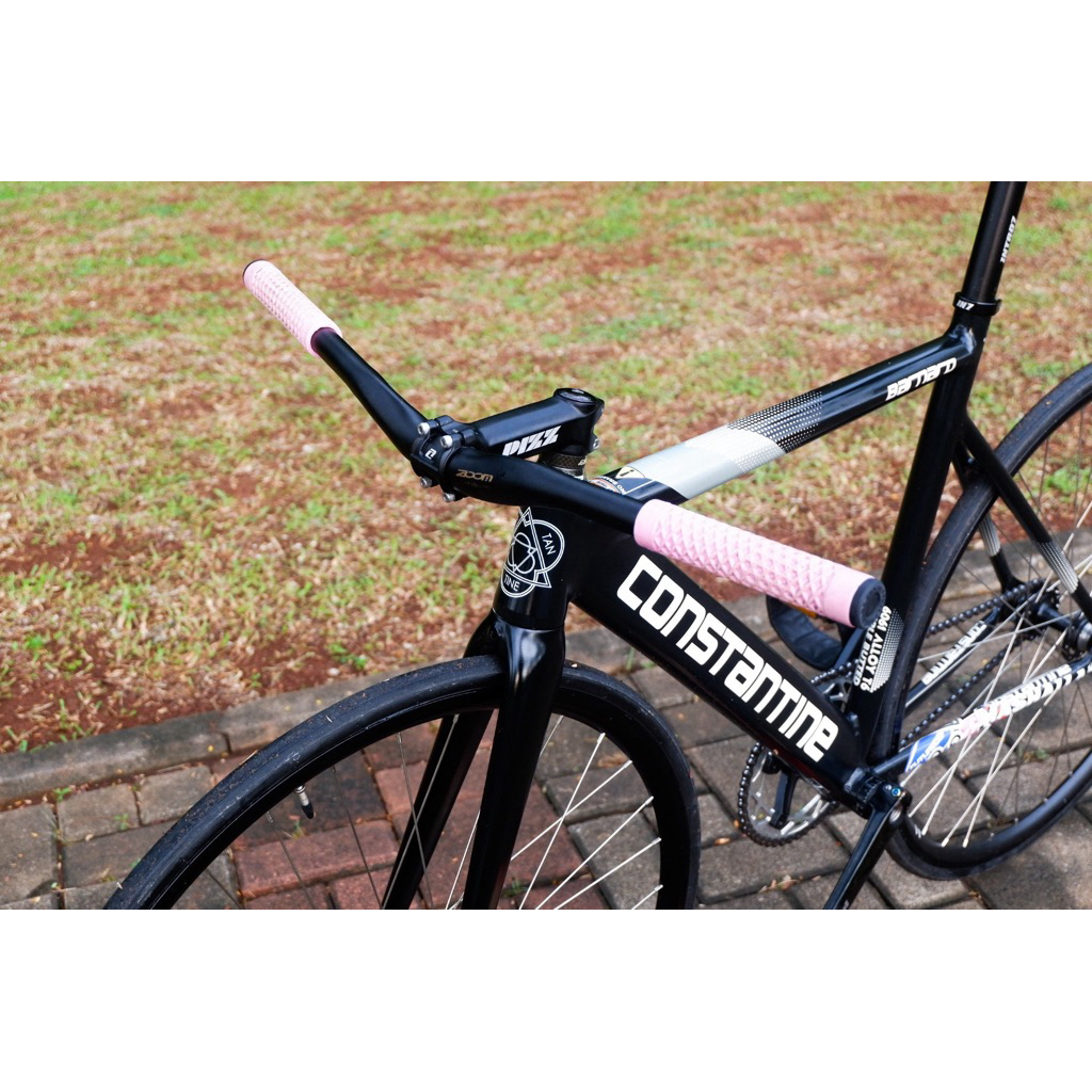 frameset constantine barnard