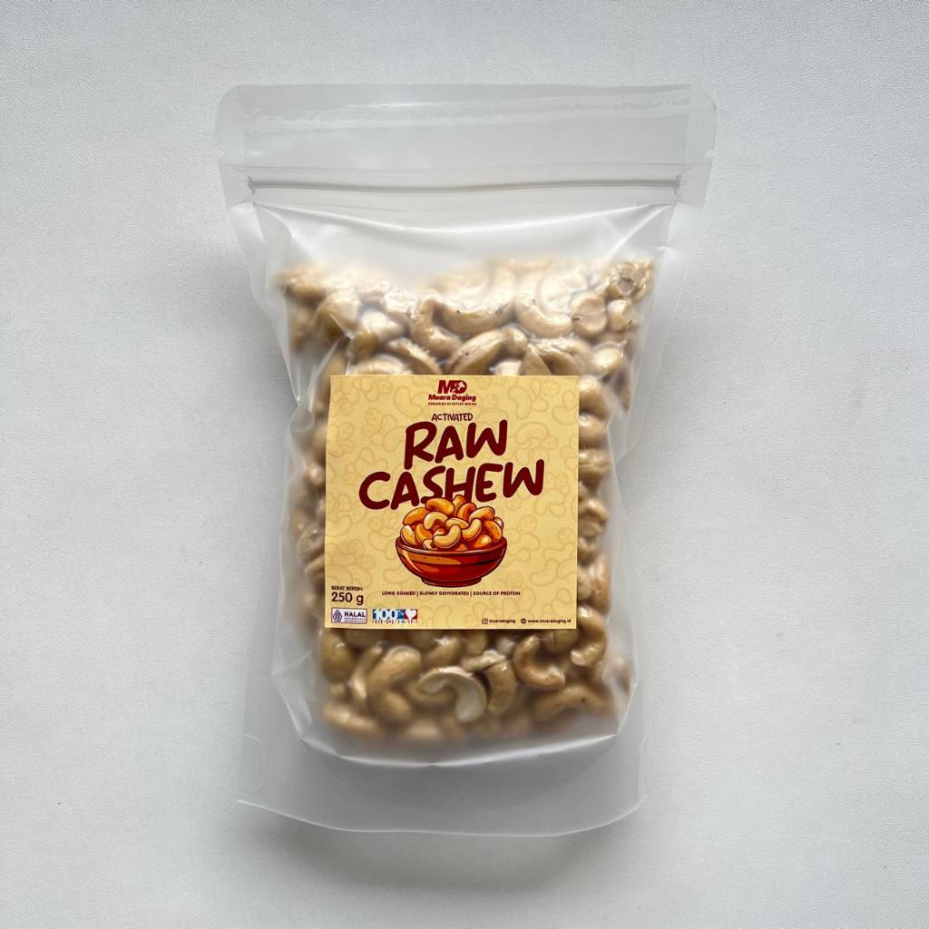 

MD Farm Raw Cashew (Kacang Mete) 250gr-NATURAL,TANPA ZAT KIMIA BERBAHAYA