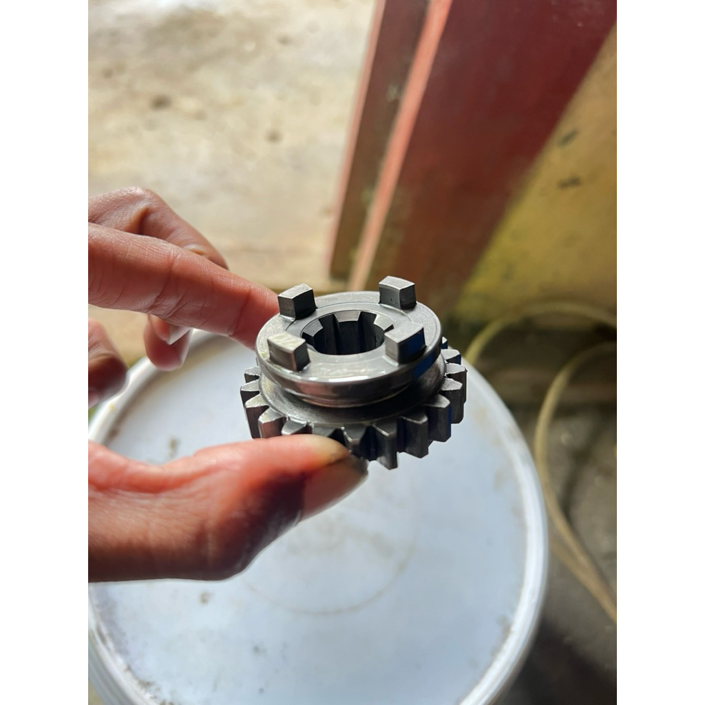 Rasio fizr gigi 4 */22 T Nafas panjang