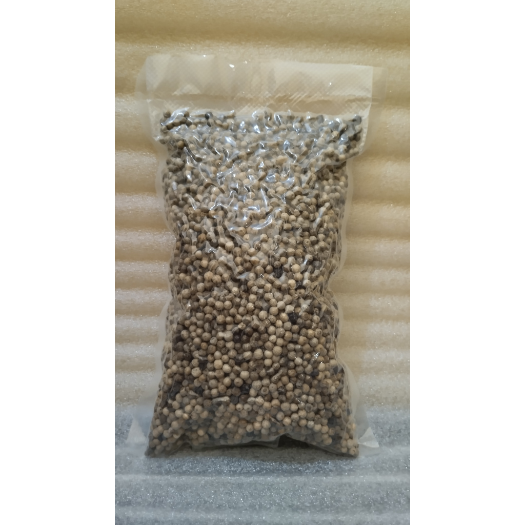 

Mrico Merica putih/lada butiran 500gr pedas segar kemasan vacum kering tahan lama original