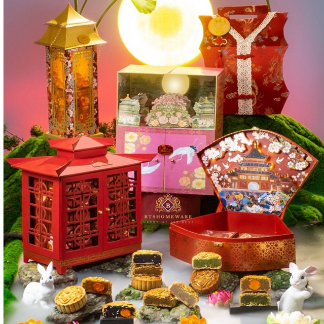 

(READY STOCK) Hampers Mooncake 2025 Halal Premium / Mid Autumn Festival / Kue Bulan Vegetarian / Mooncake Premium / Mooncake Halal / Mooncake Vegetarian / Tong Jiu Pia