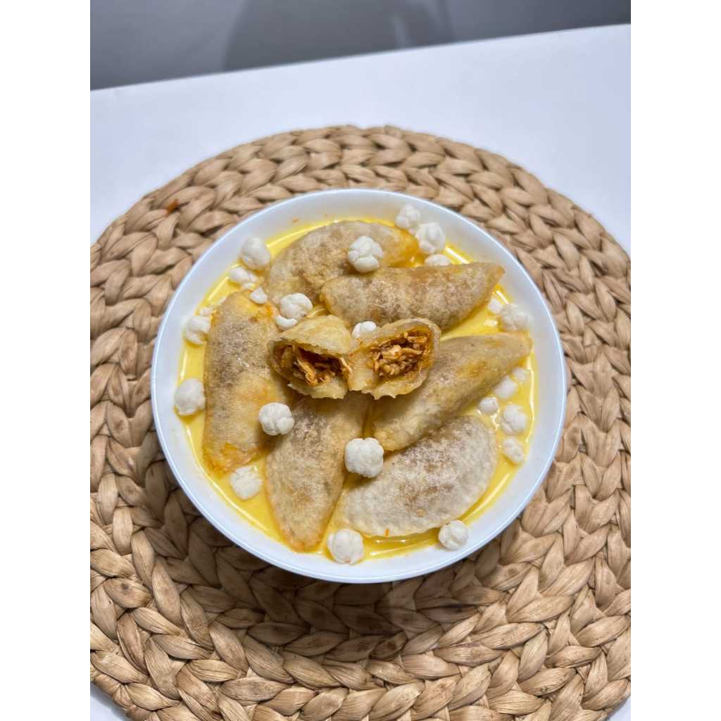 

Cireng Kuah Keju Isi Ayam Suwir Sambel cimeler