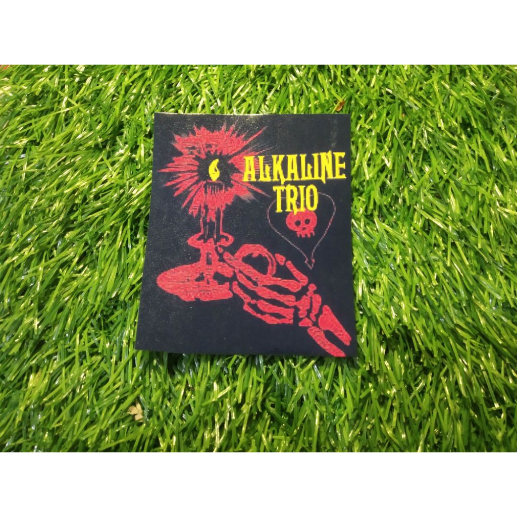 

stiker vinyl alkaline trio