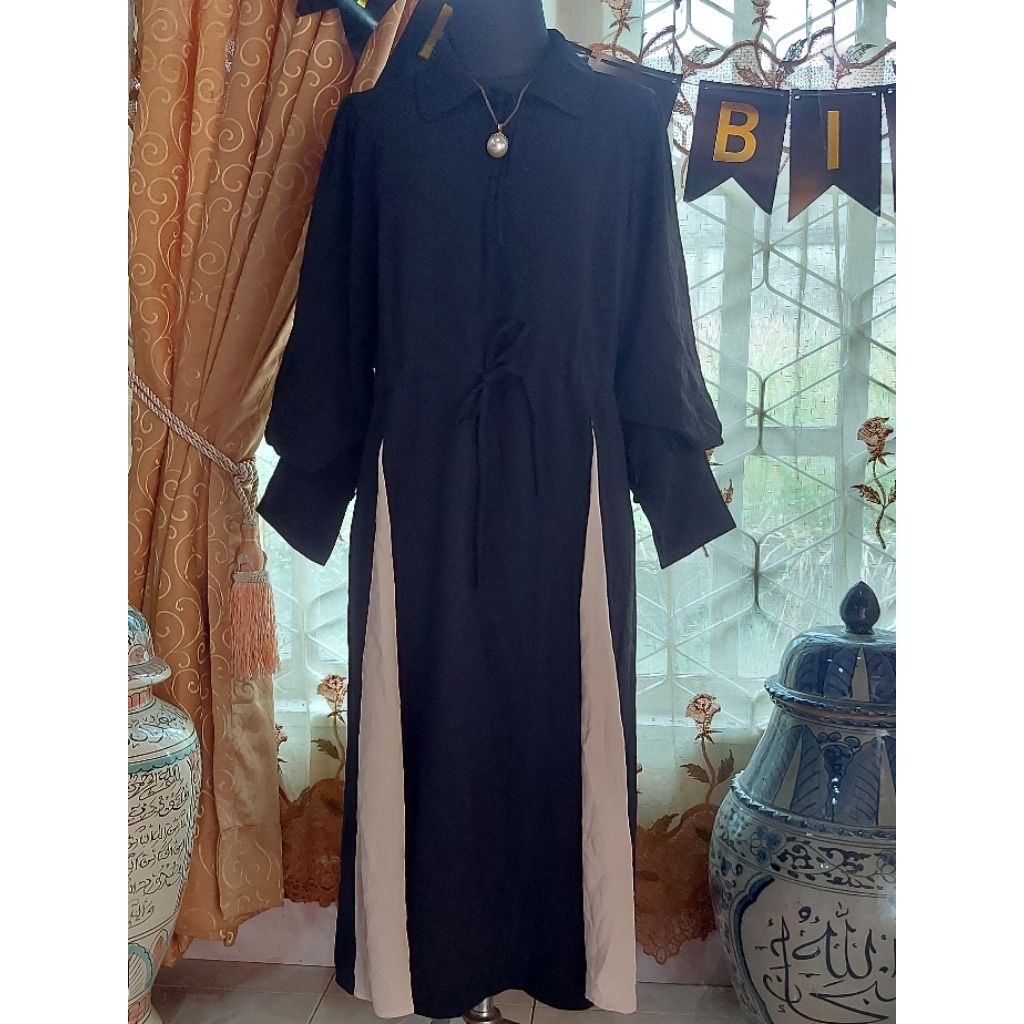 Dress Hitam Cream