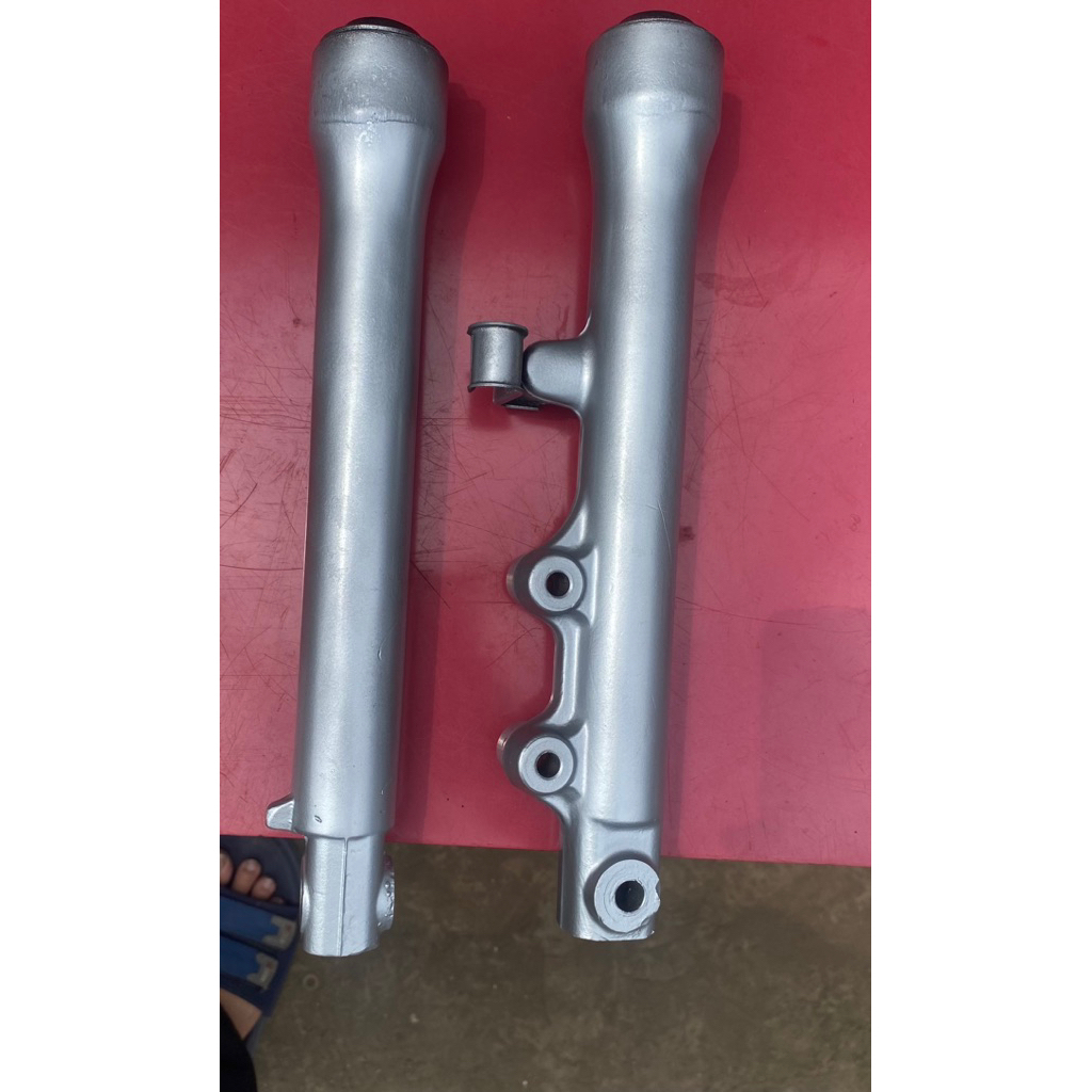 bottom tabung shock breaker depan Suzuki satria 2tak S r Lumba hiu ru 6speed 5speed lscm Tornado GX 