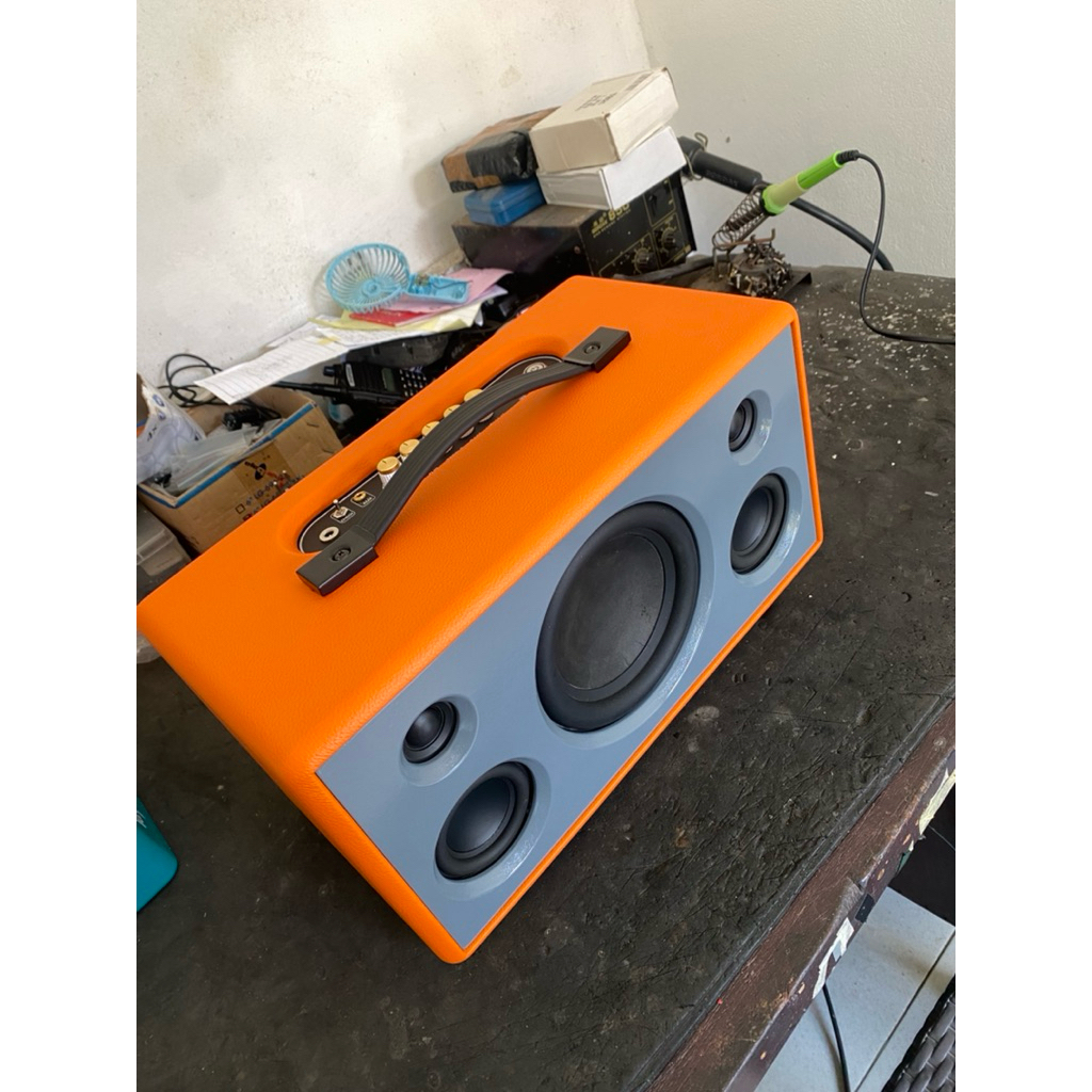 2.1 Portable Bluetooth Speaker DIY (Elband)