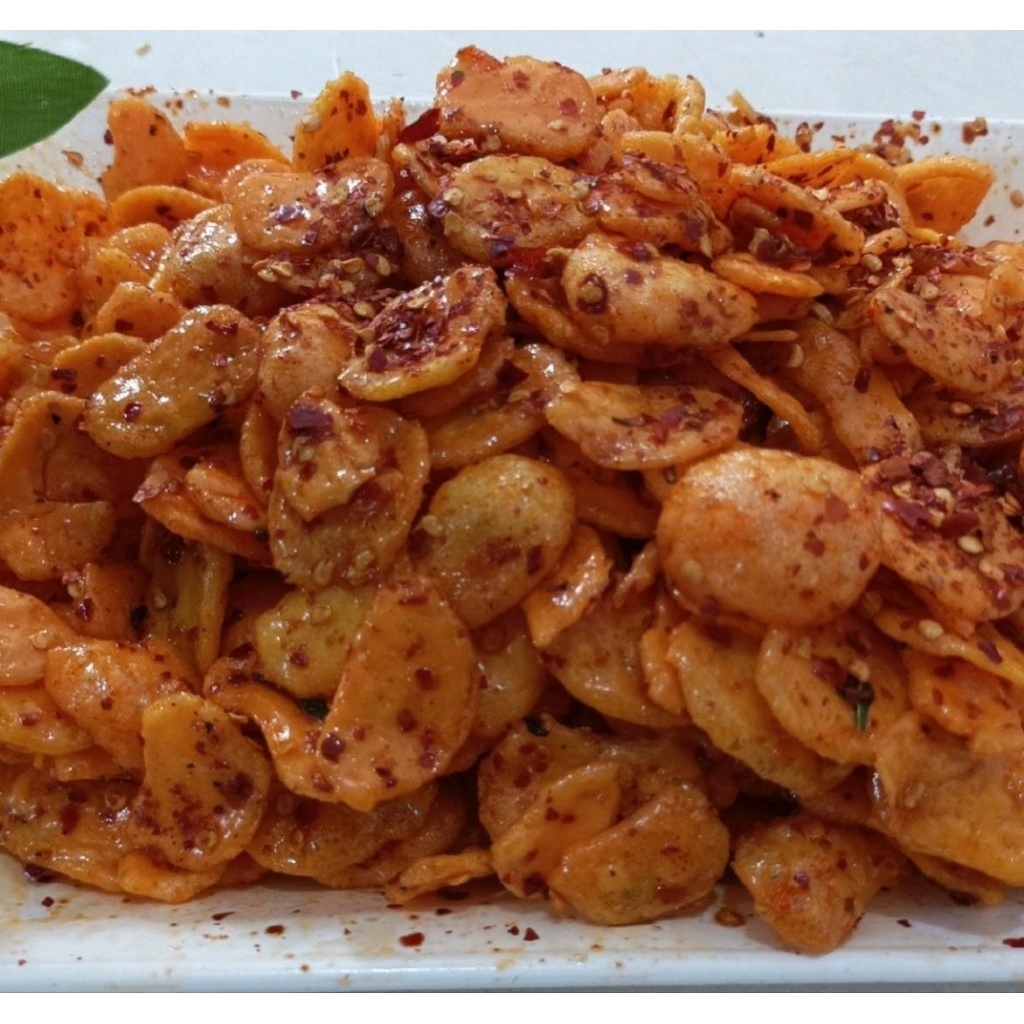 

Jajansantuy Kerupuk bintang pedas Daun Jeruk Original 50gram Snack Renyah Gurih Tanpa Pengawet Kemasan Ziplock Praktis & Higienis