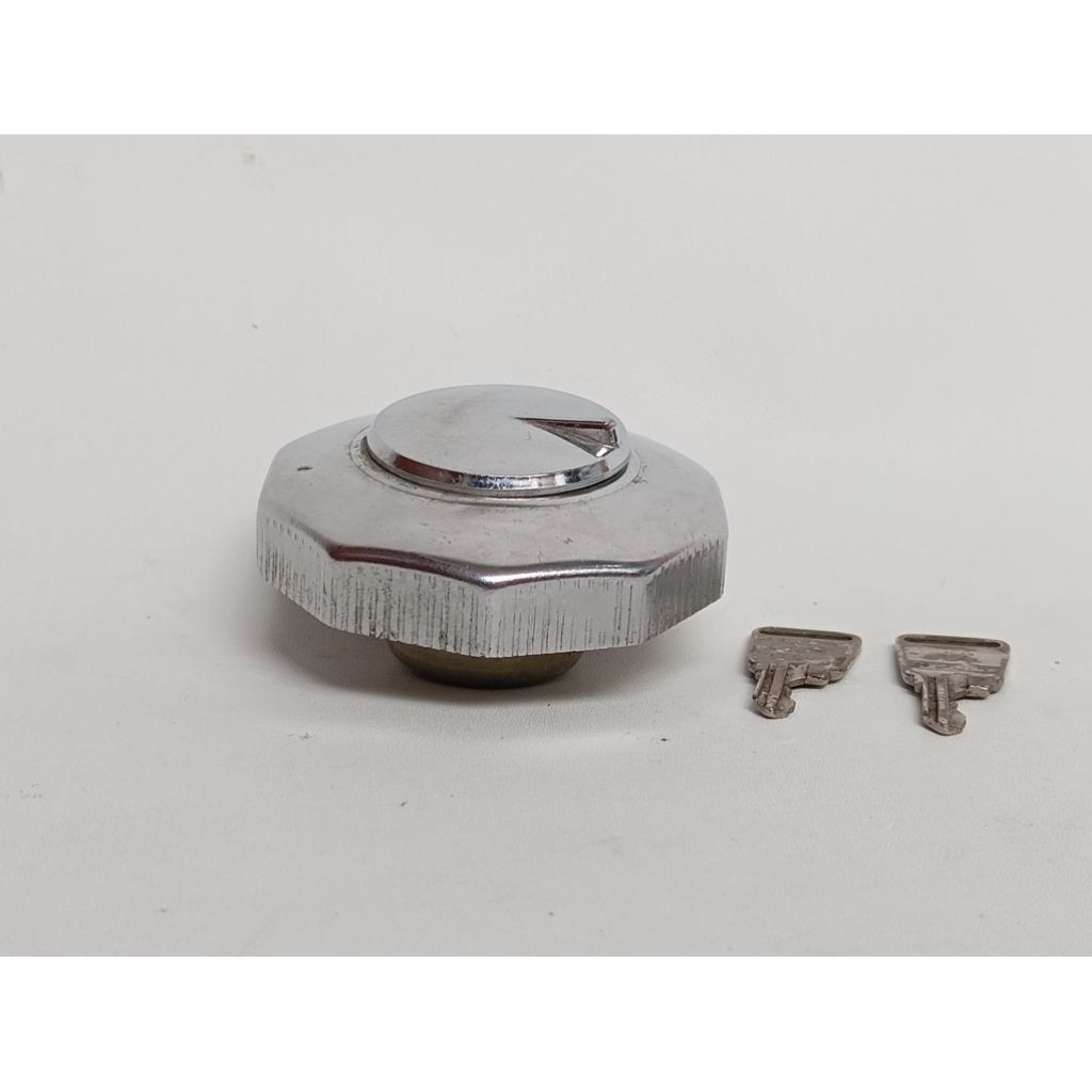 TUTUP TANGKI  HONDA C110 C115 C200 CA 200 Cl 50 CL70 NOS loosepack