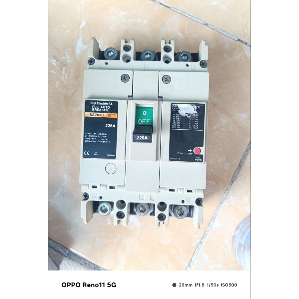 mccb Fuji electric FA SA203C 225A ready
