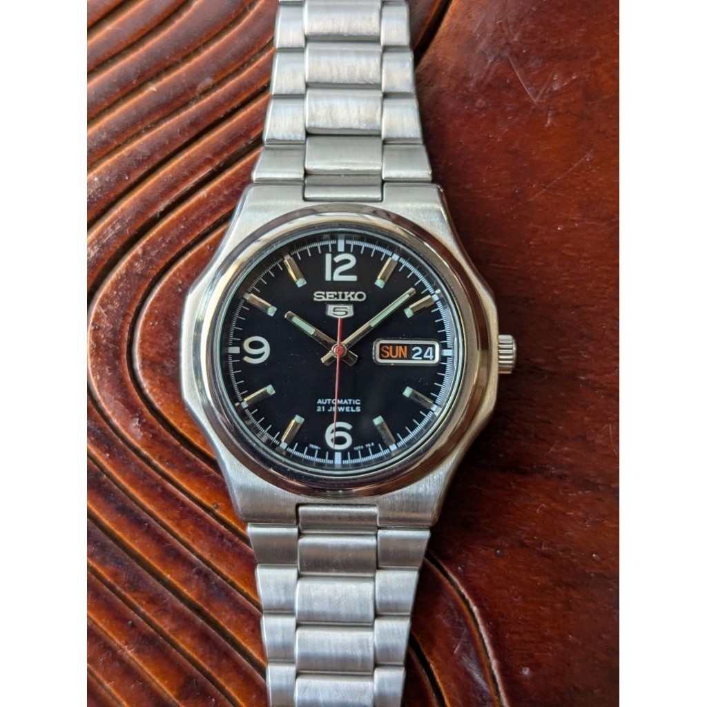 seiko 5 nautilus, seikonaut, bukan snxs79, military dial