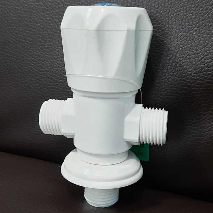 Soligen Kran Tee Shower PVC Mahkota S18