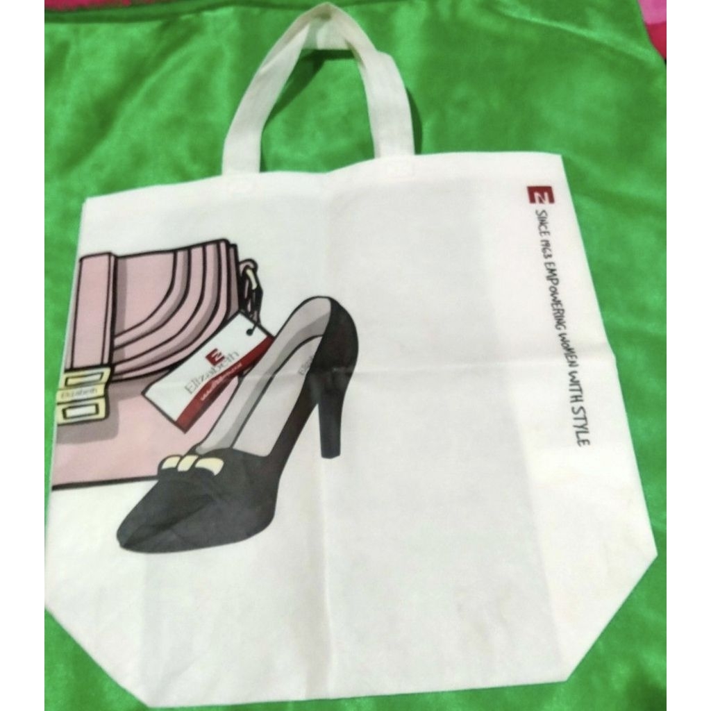 

paper bag jumbo Elisabeth