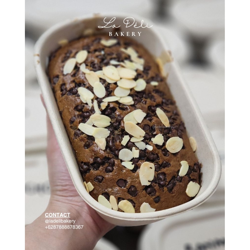 

Kue Pisang Ucapan Banana Dark Chocolate Chocochip Bread Cake/Kue Banana/Kue Pisang Asli - Hadiah makanan hampers