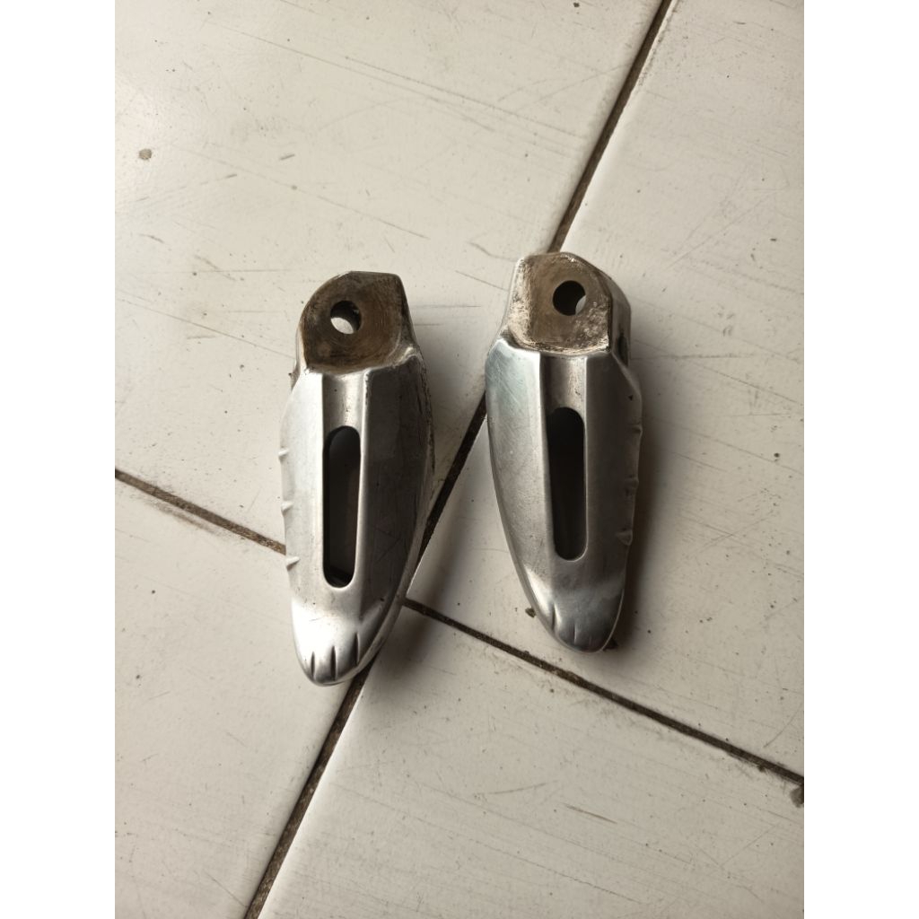 FOOTSTEP YAMAHA MIO SPORTY SMILE SOUL KARBU BEKAS ORI