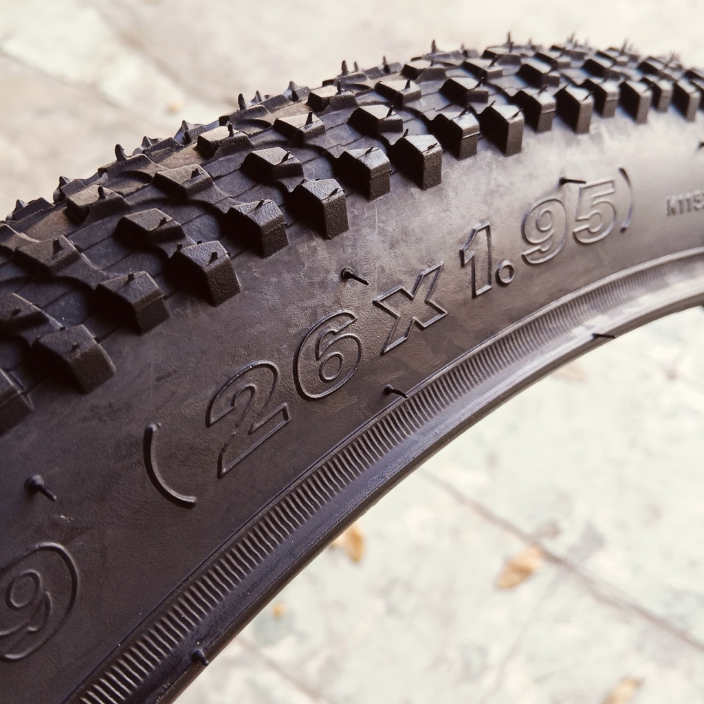 Ban Luar Sepeda 26 x 1.95 Kenda