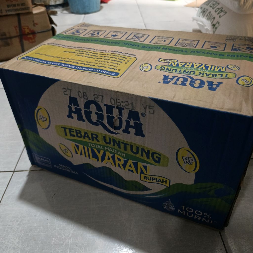 

Aqua Air Mineral Botol 600ml