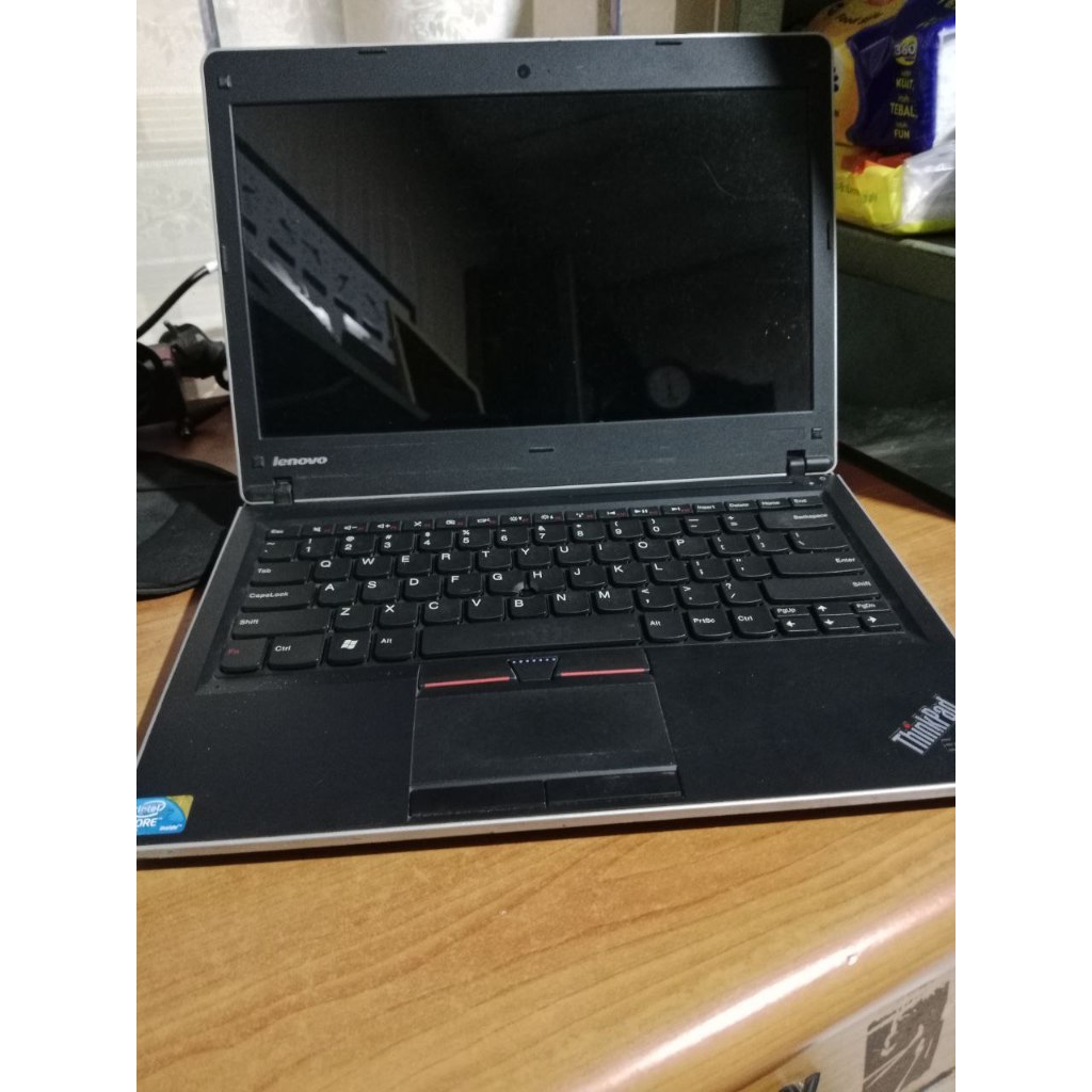 Jual Laptop Rusak Kondisi Mati Lenovo Thinkpad TYPE 0196 RY7