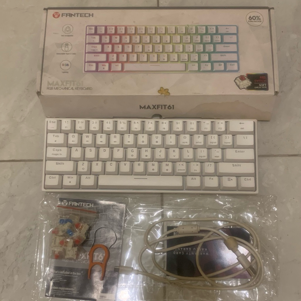 Keyboard Mechanical Fantech Maxfit61