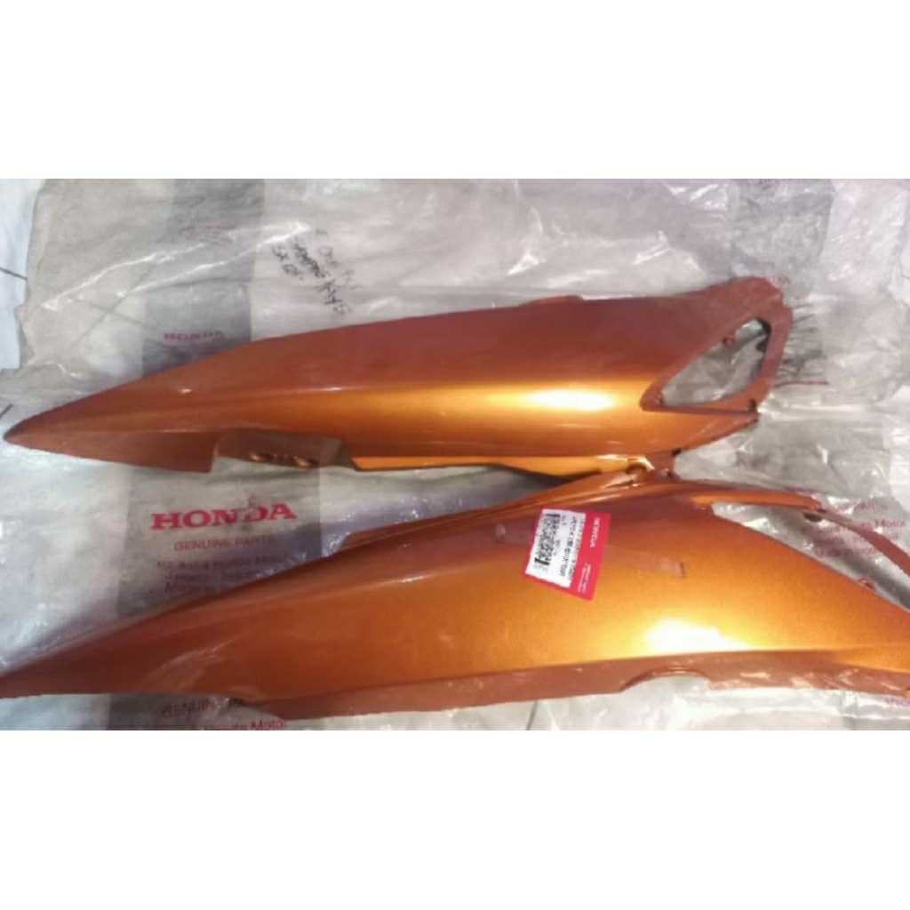 cover L&R body cover bodi body belakang orange Supra X 125 2007- 2014 original AHM