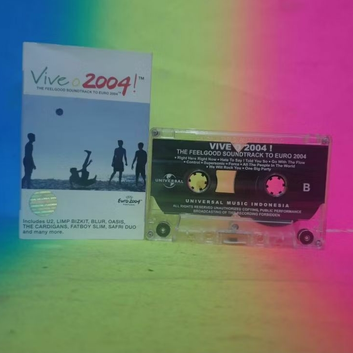 Kaset VIVE O 2004  the feelgood soundtrack to EURO 2004 bagus MULUS oasis U2 blur BOB MARLEY queens 